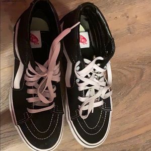Black and white old school vans